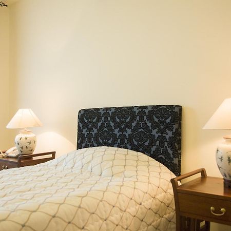 Mayfair Hanoi Room photo